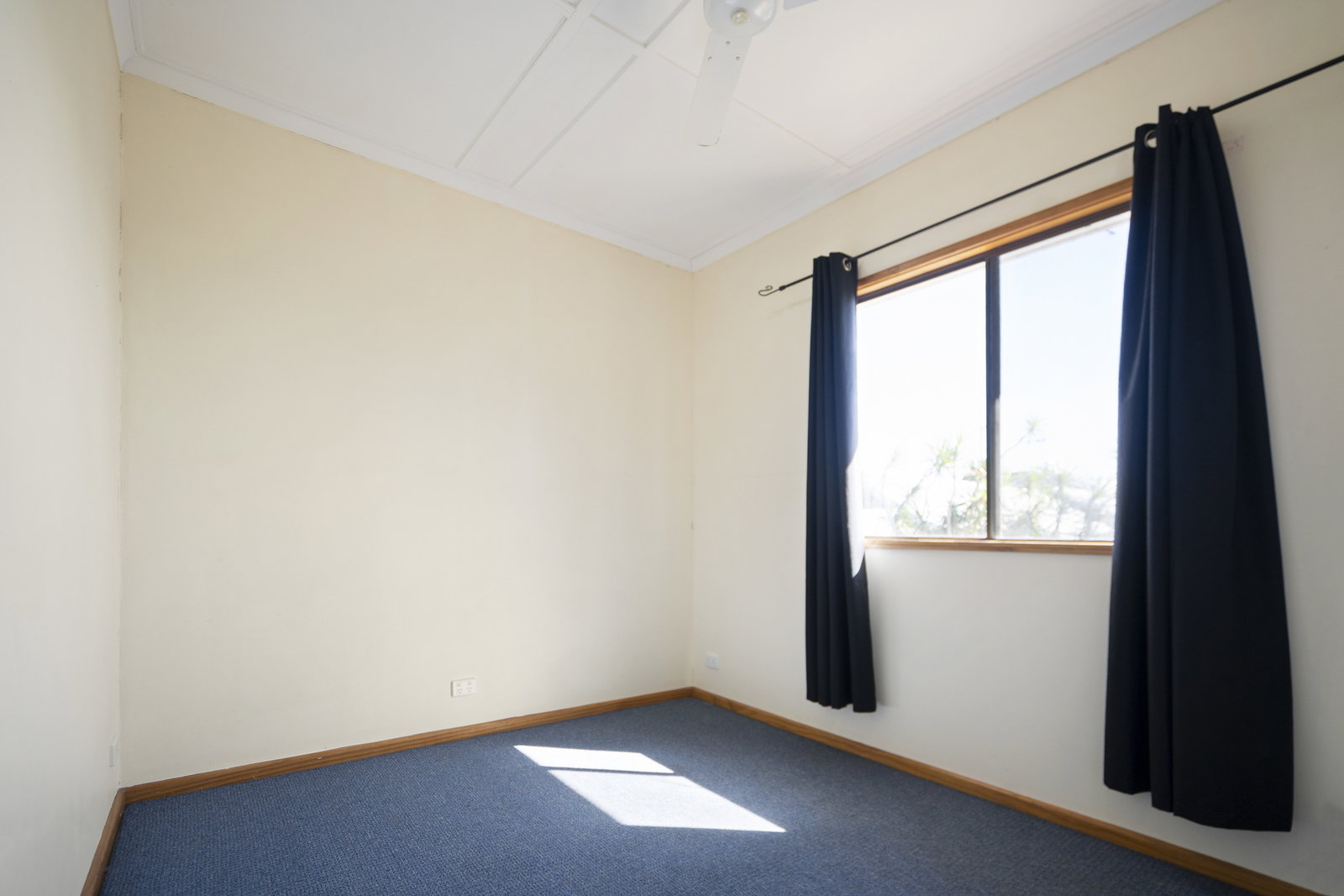 2 Wainwright Street, Svensson Heights  QLD  4670
