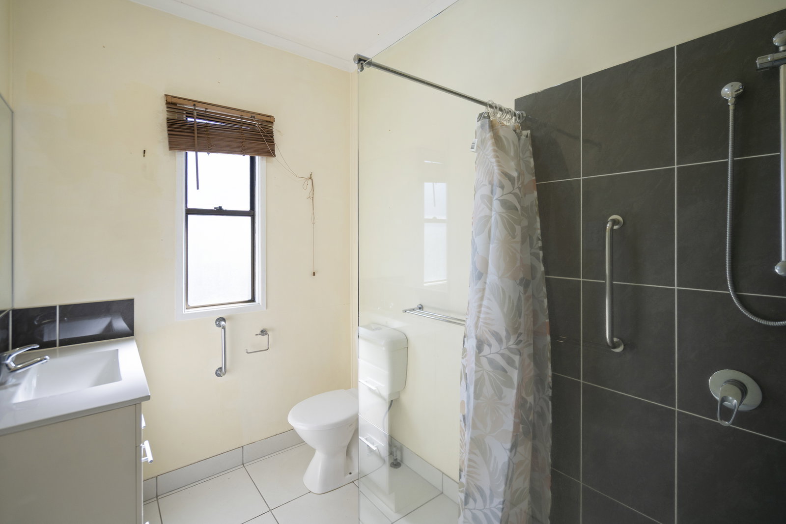 2 Wainwright Street, Svensson Heights  QLD  4670