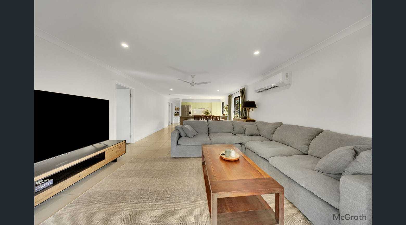 5 Grasstree Crescent, Kirkwood  QLD  4680