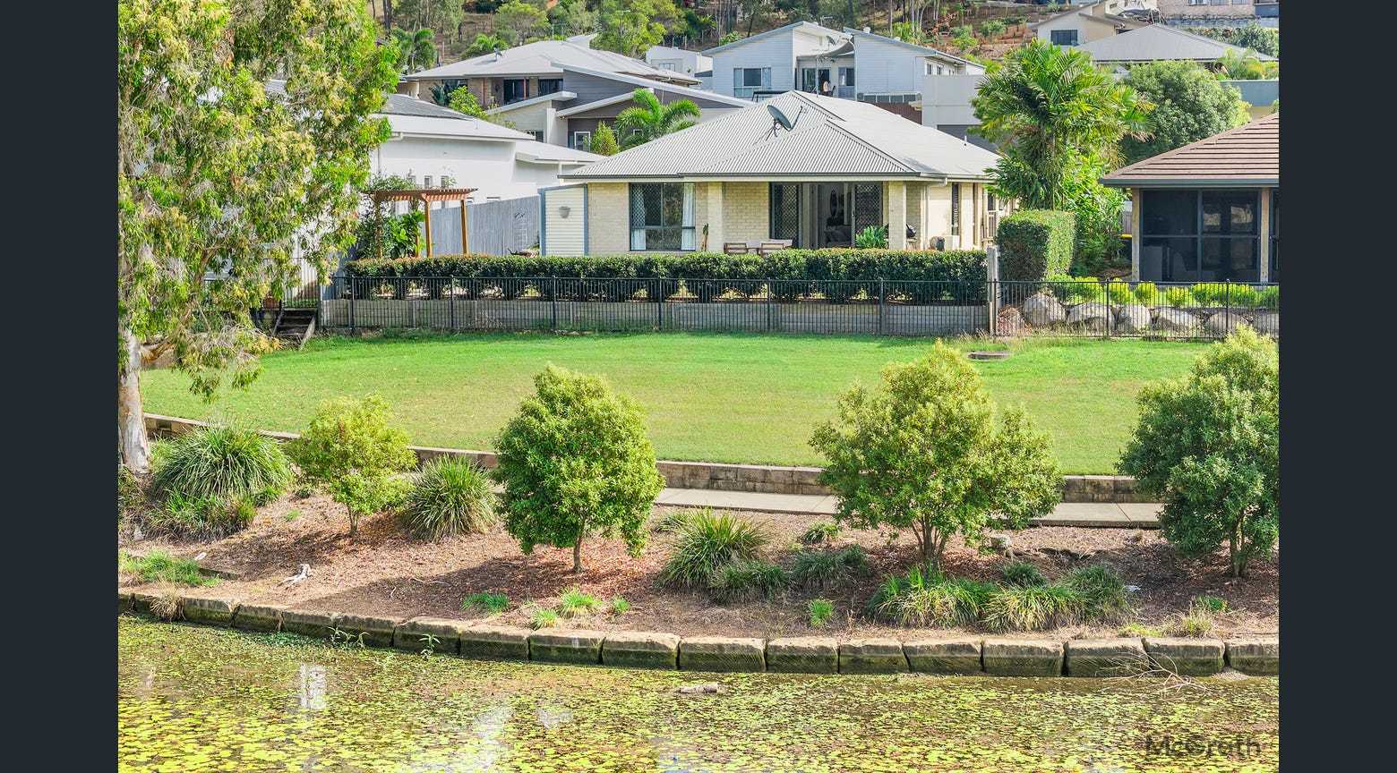 5 Grasstree Crescent, Kirkwood  QLD  4680