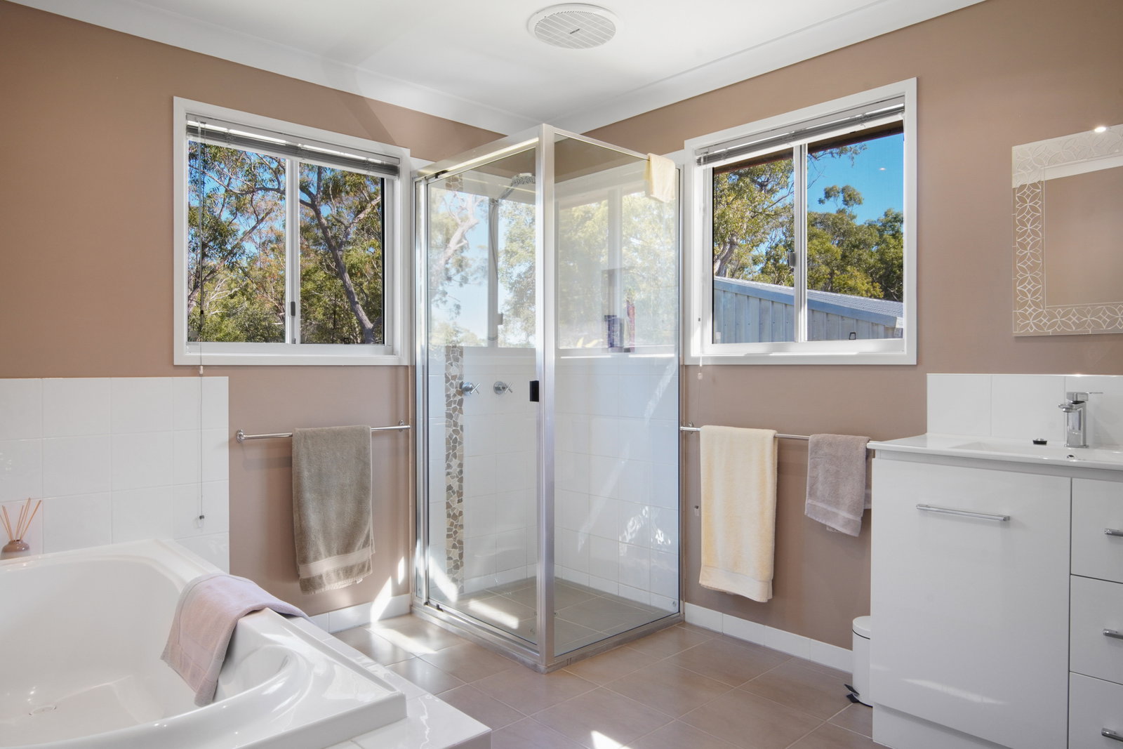 292 Baldaw Road, Captain Creek  QLD  4677