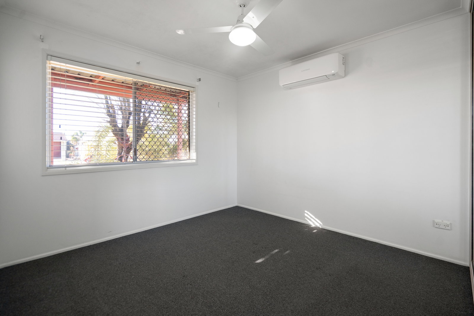 17 Thomas Thomsen Drive, Thabeban  QLD  4670
