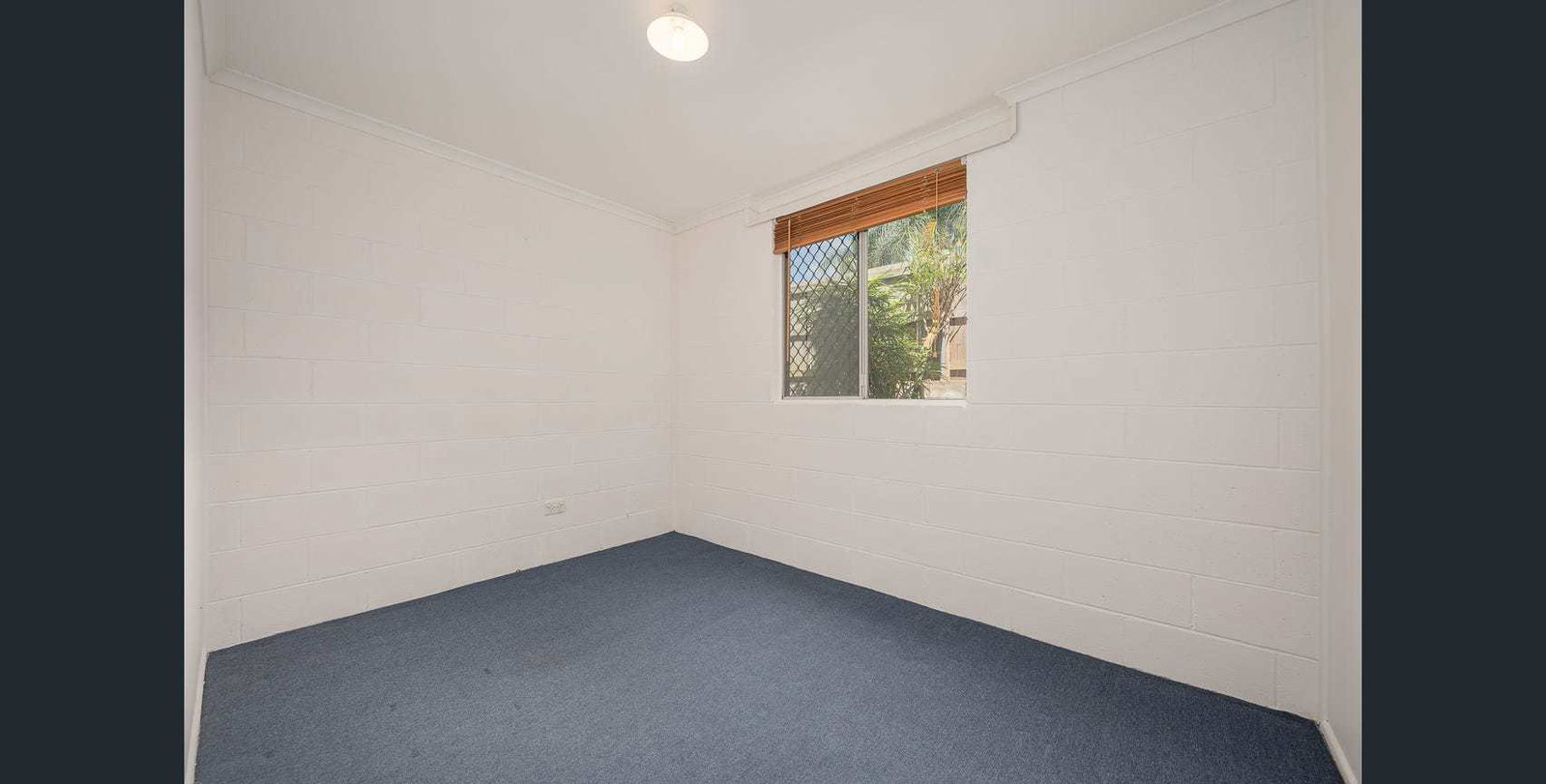 98 Shaw Street, New Auckland  QLD  4680