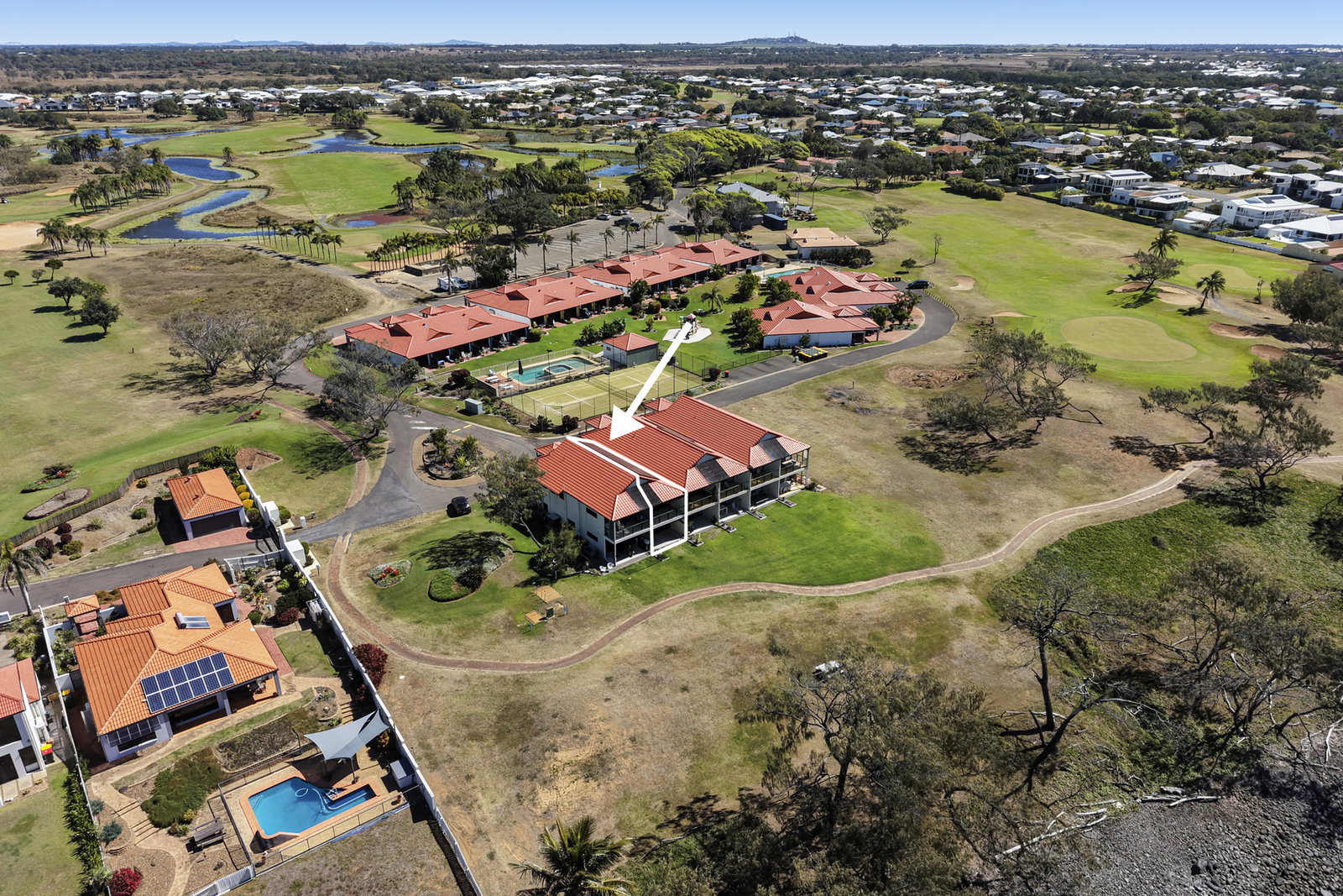 35/1 Pebble Beach, Coral Cove  QLD  4670