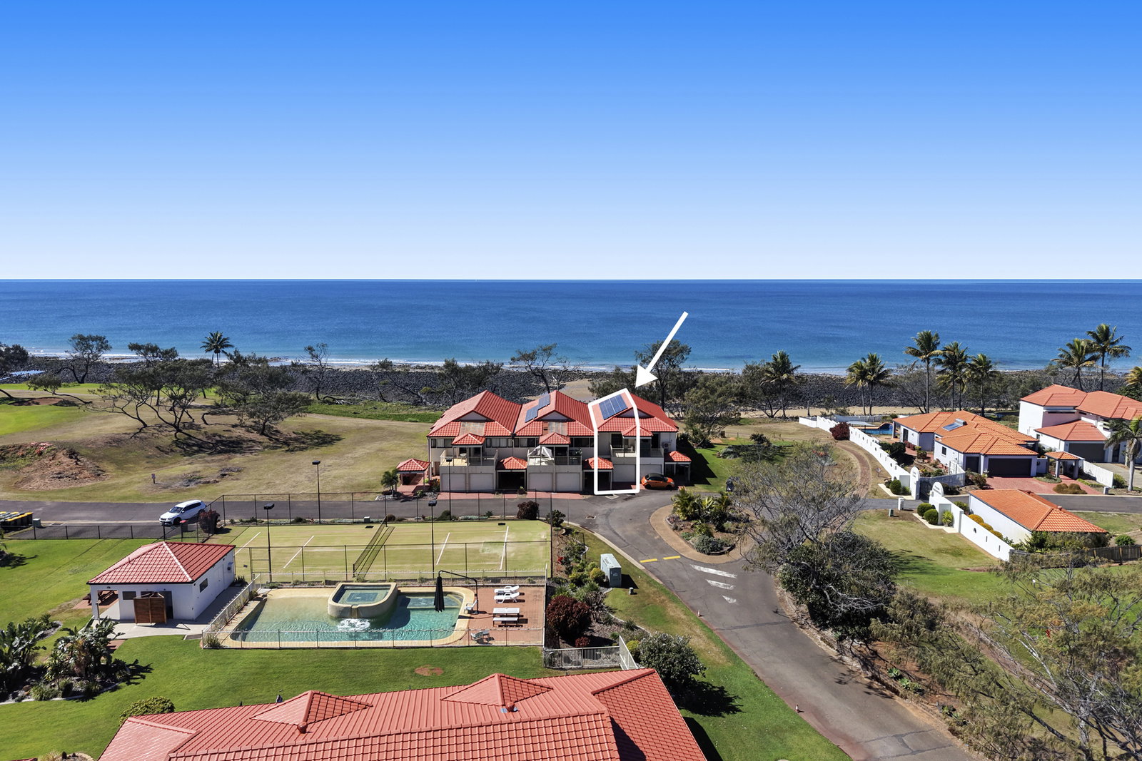 35/1 Pebble Beach, Coral Cove  QLD  4670