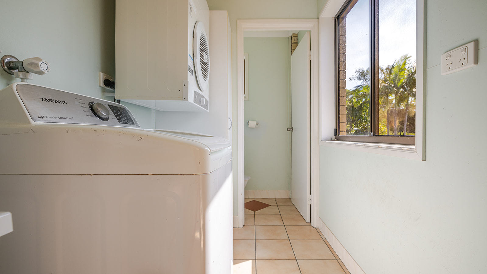 11 Springs Road, Agnes Water  QLD  4677