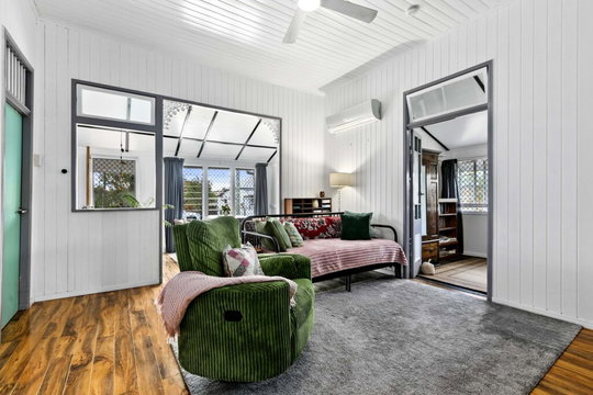 15 Coventry Street, Maryborough  QLD  4650