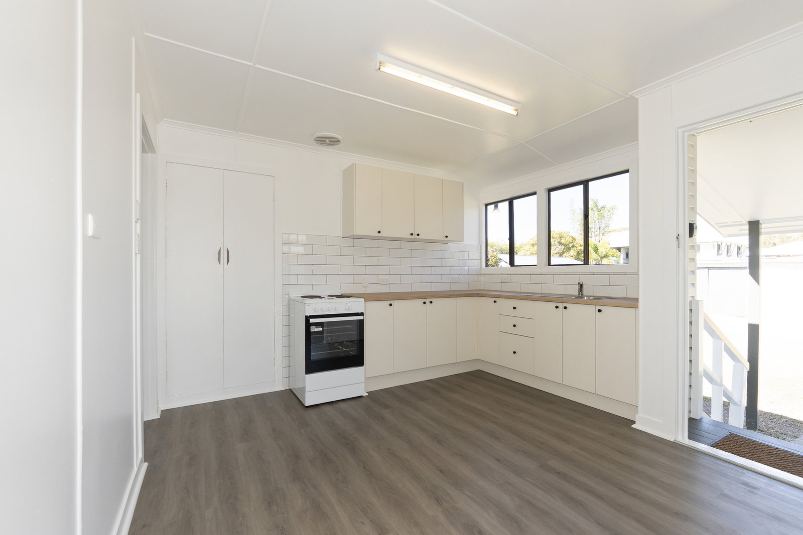 16 Marks Street, Bundaberg North  QLD  4670
