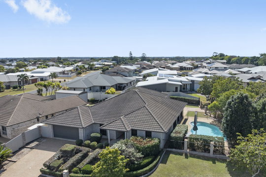 3 Golden Penda Court, Kalkie  QLD  4670