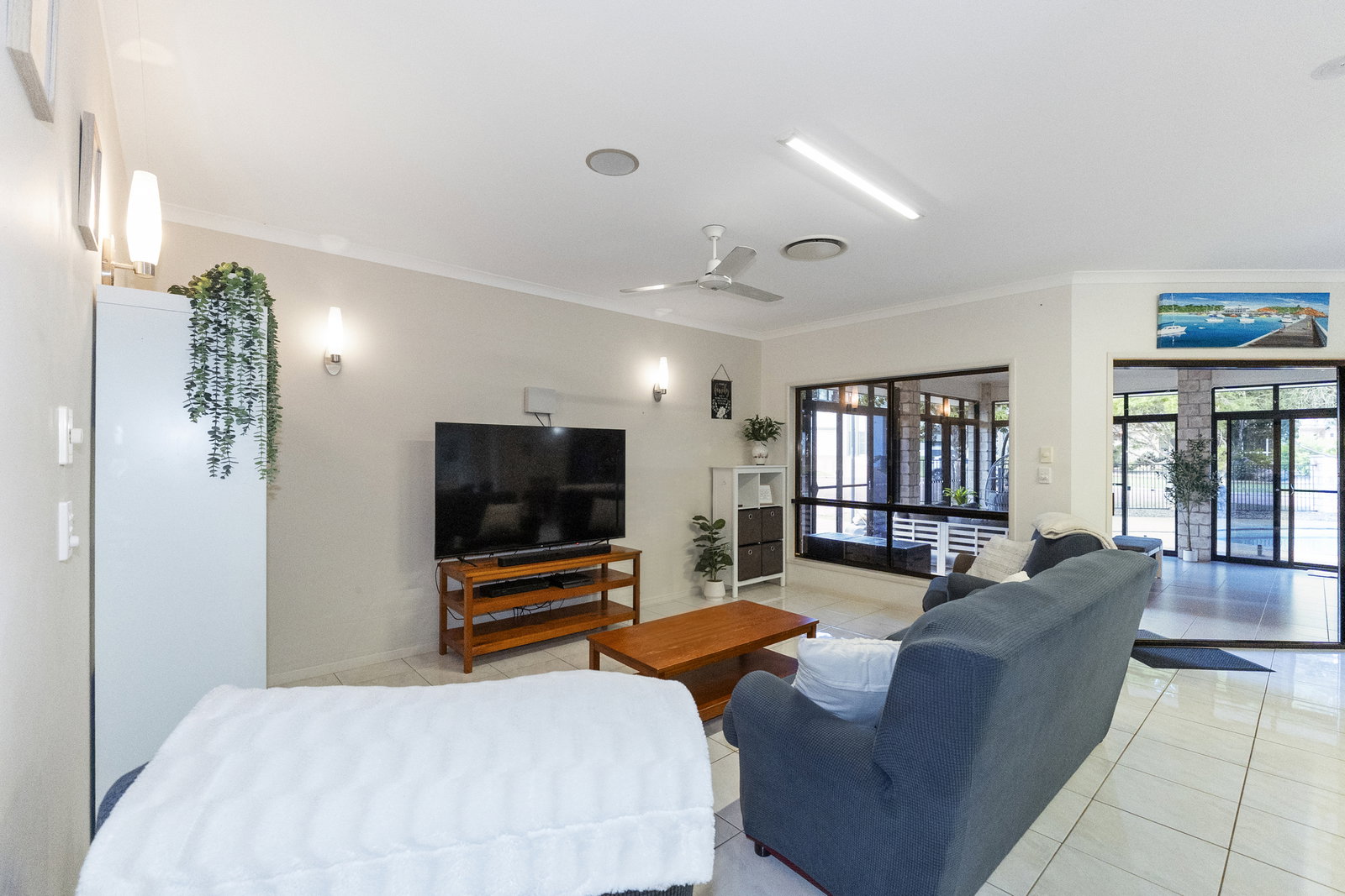3 Golden Penda Court, Kalkie  QLD  4670