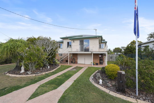 129 Arnaud Street, Granville  QLD  4650