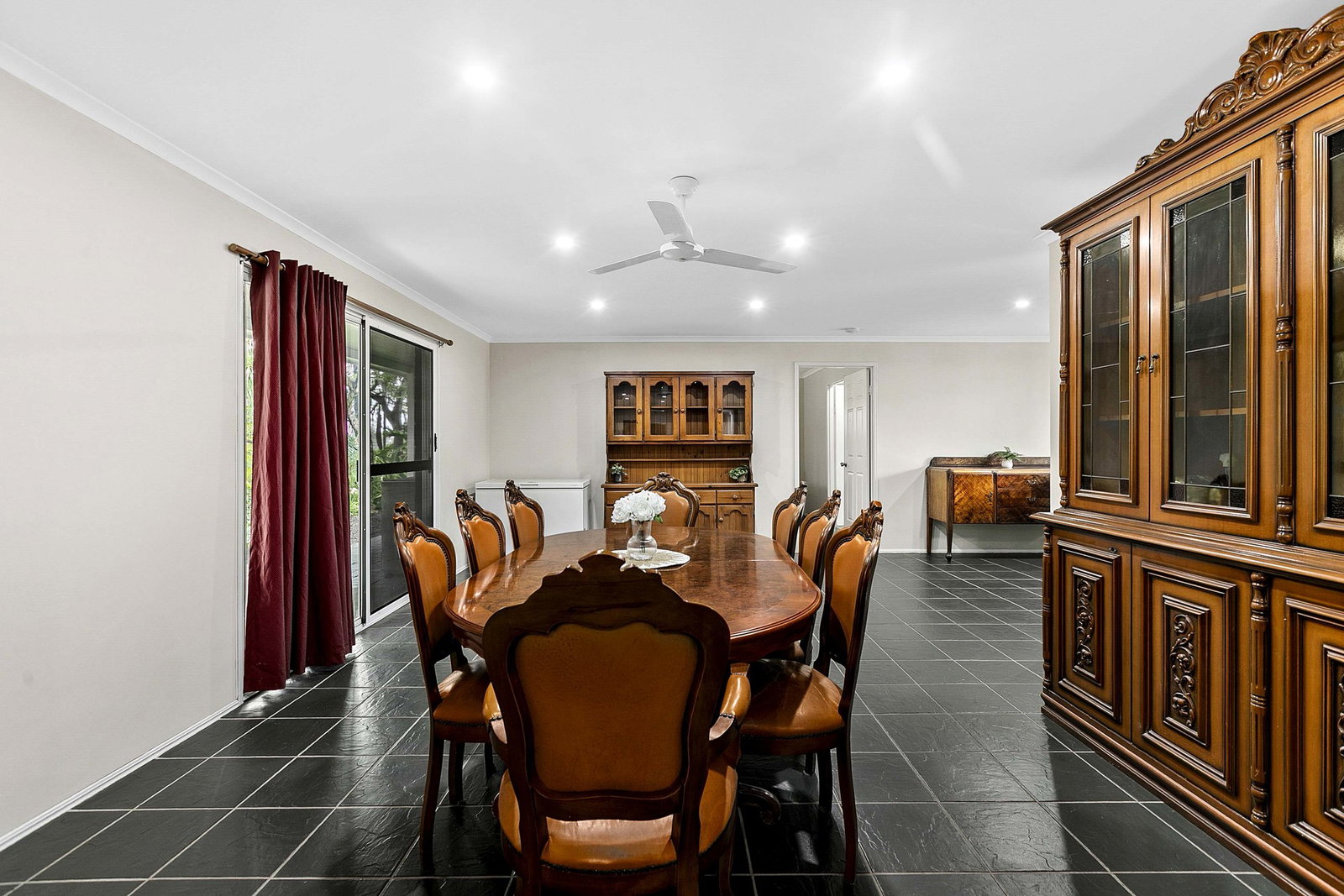 17 Six Mile Road, Glenorchy  QLD  4650