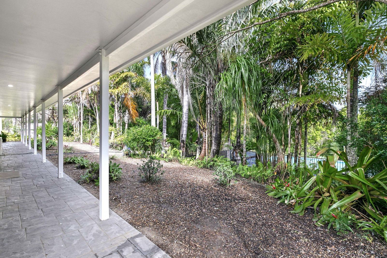 17 Six Mile Road, Glenorchy  QLD  4650