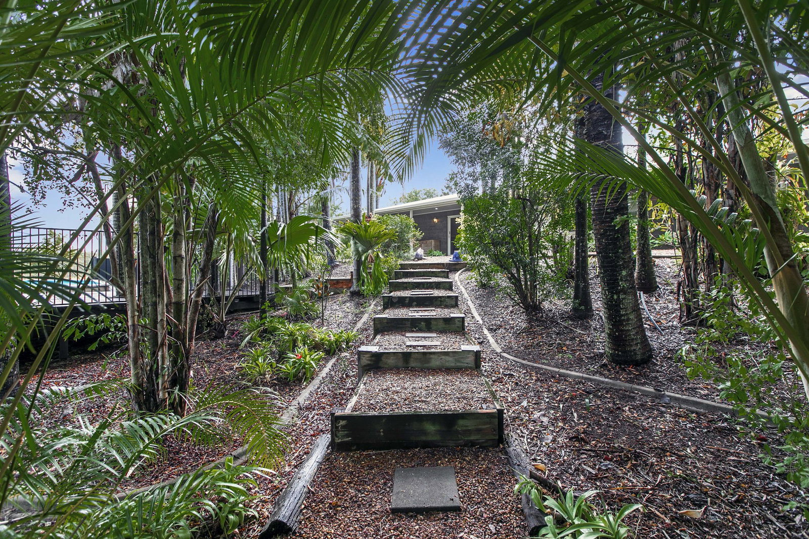 17 Six Mile Road, Glenorchy  QLD  4650