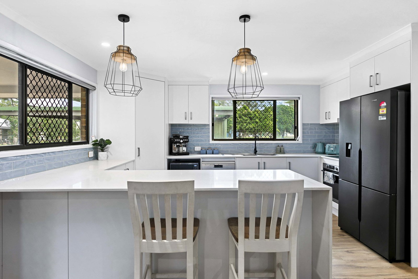 16 Sunset Court, Tinana  QLD  4650