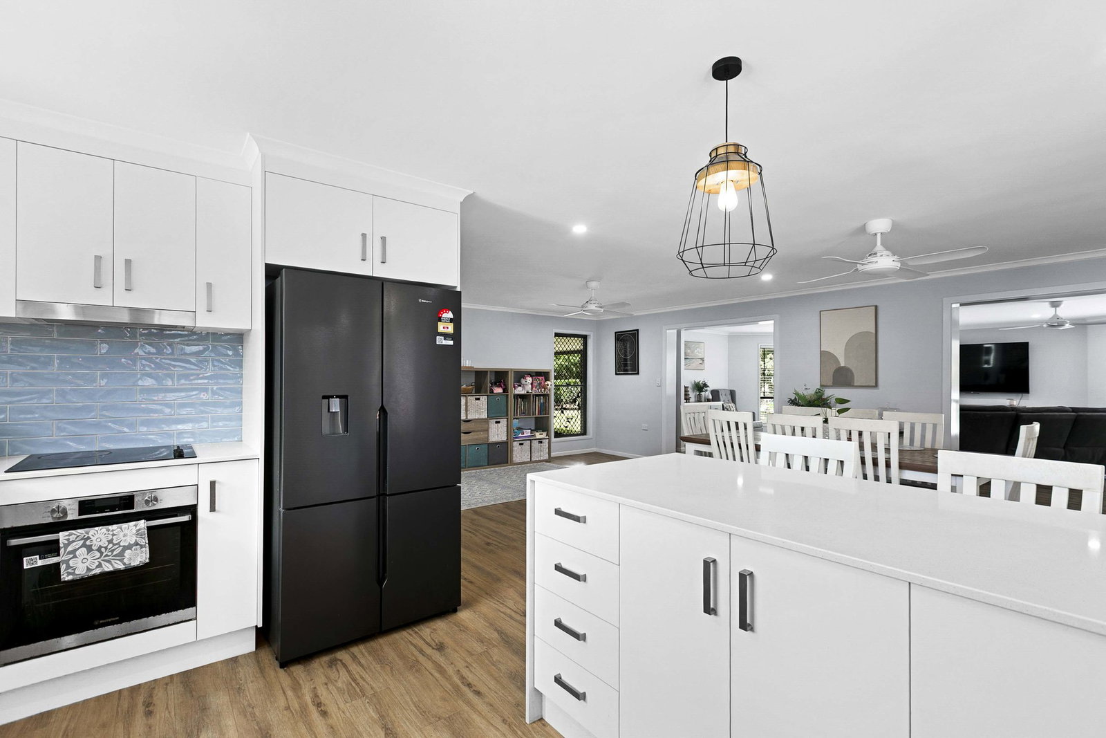 16 Sunset Court, Tinana  QLD  4650