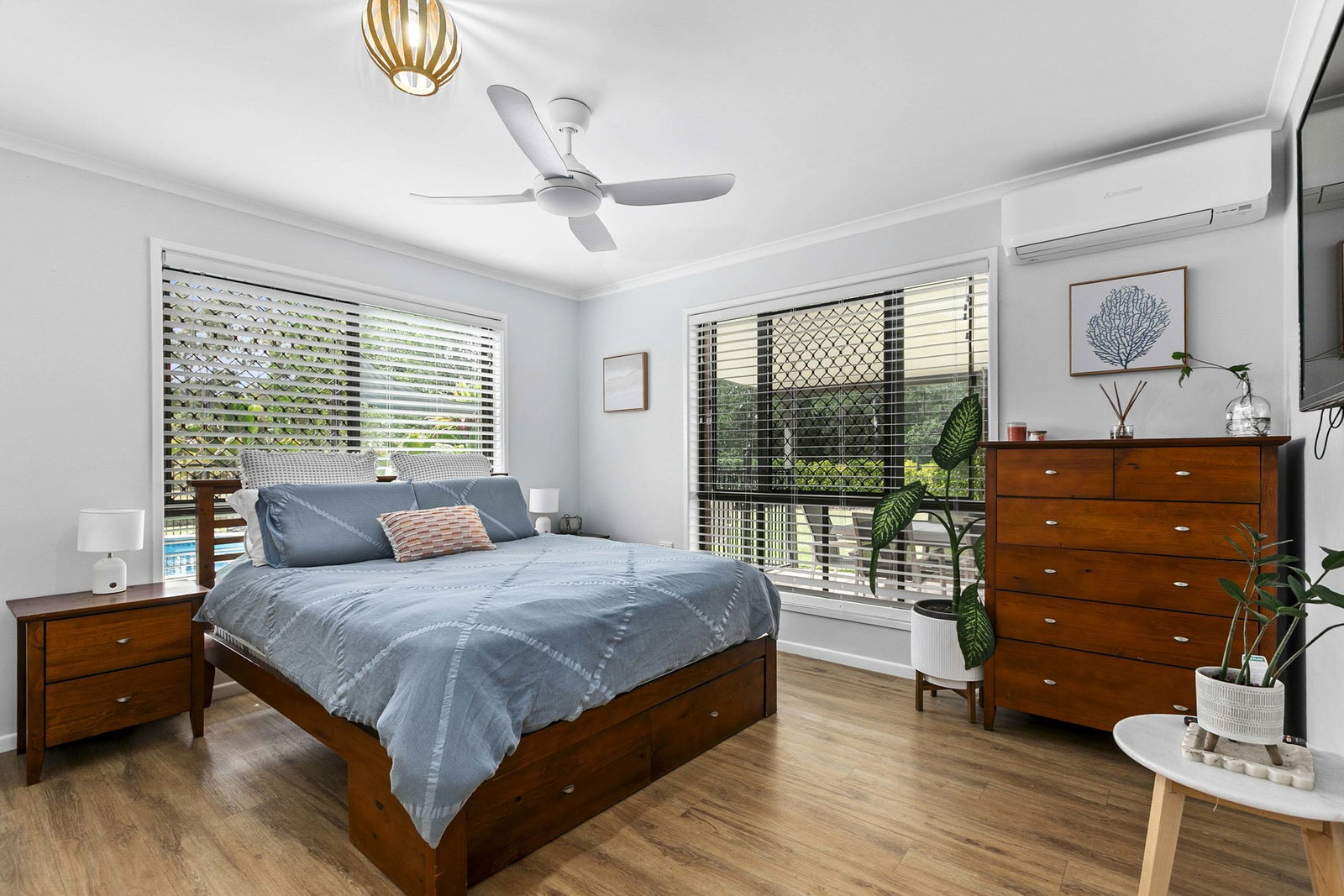 16 Sunset Court, Tinana  QLD  4650