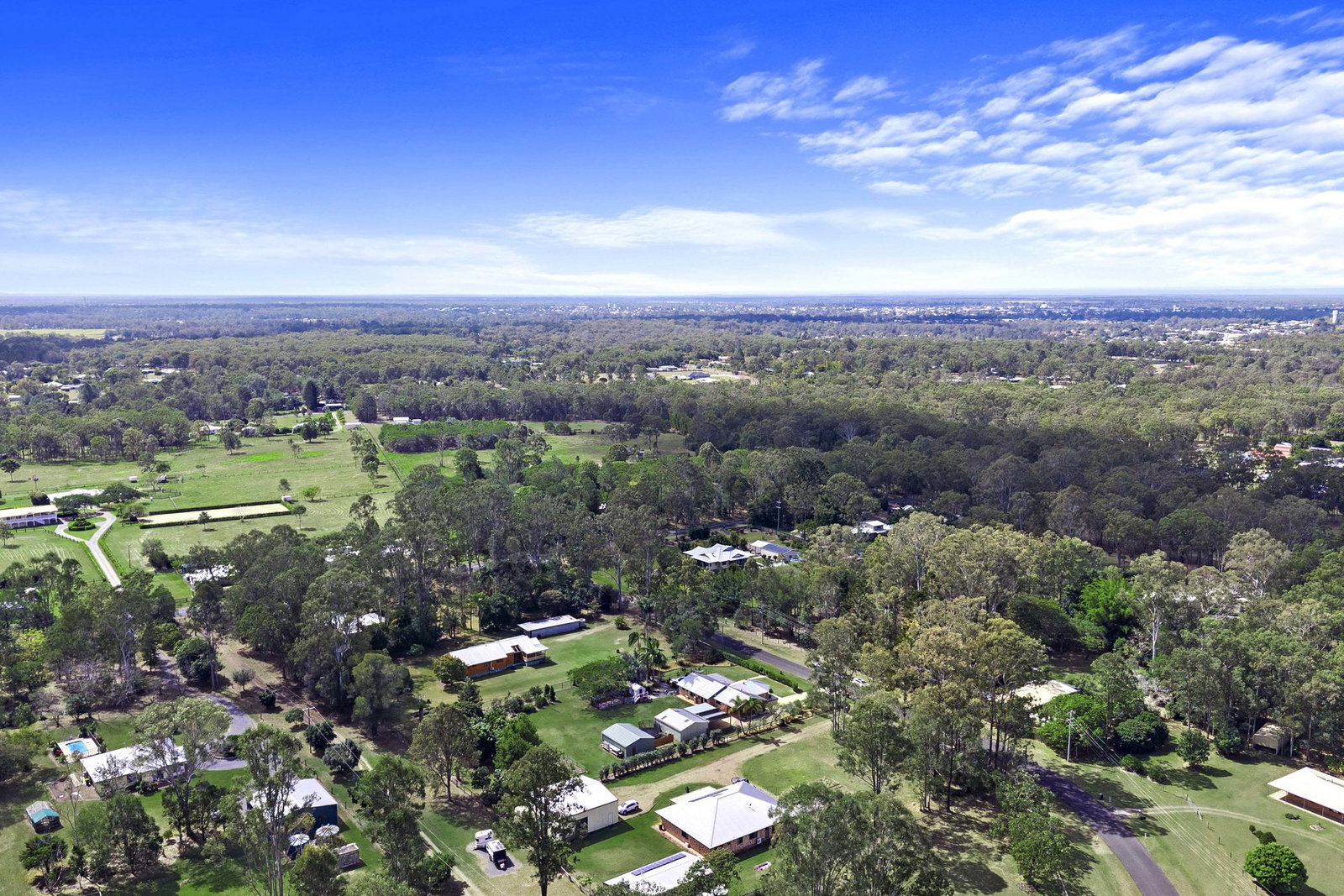 16 Sunset Court, Tinana  QLD  4650