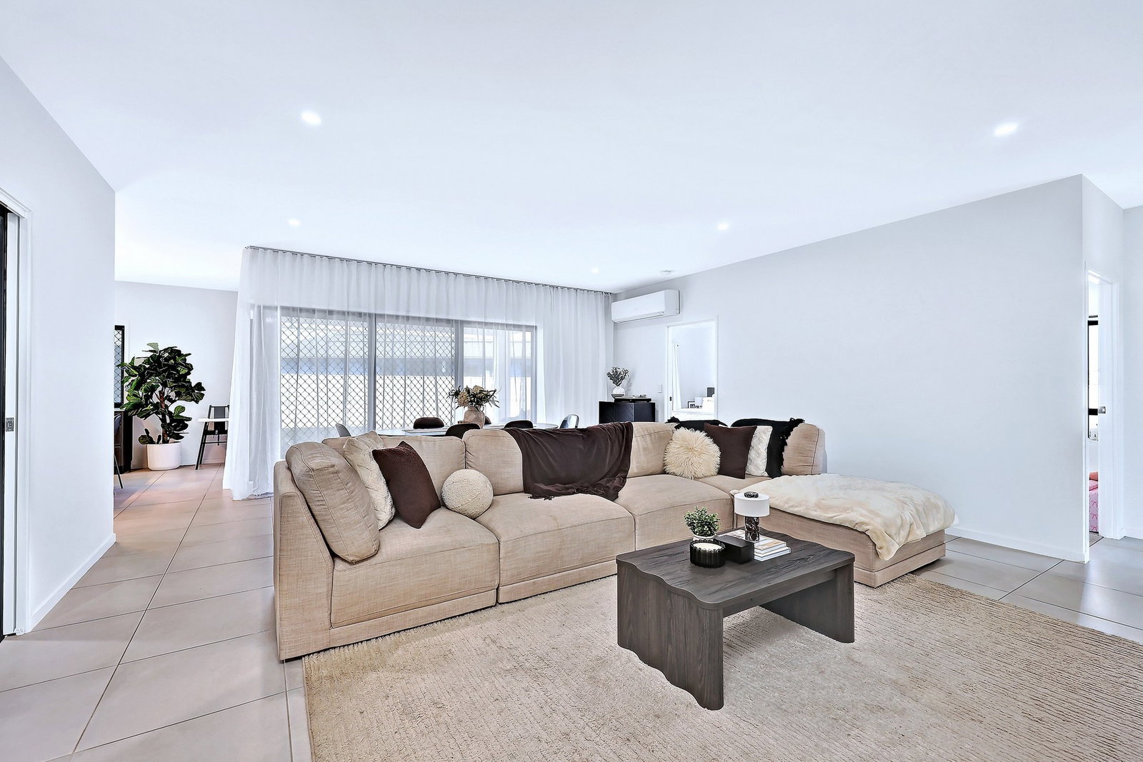 1 Stapleton Avenue, Innes Park  QLD  4670