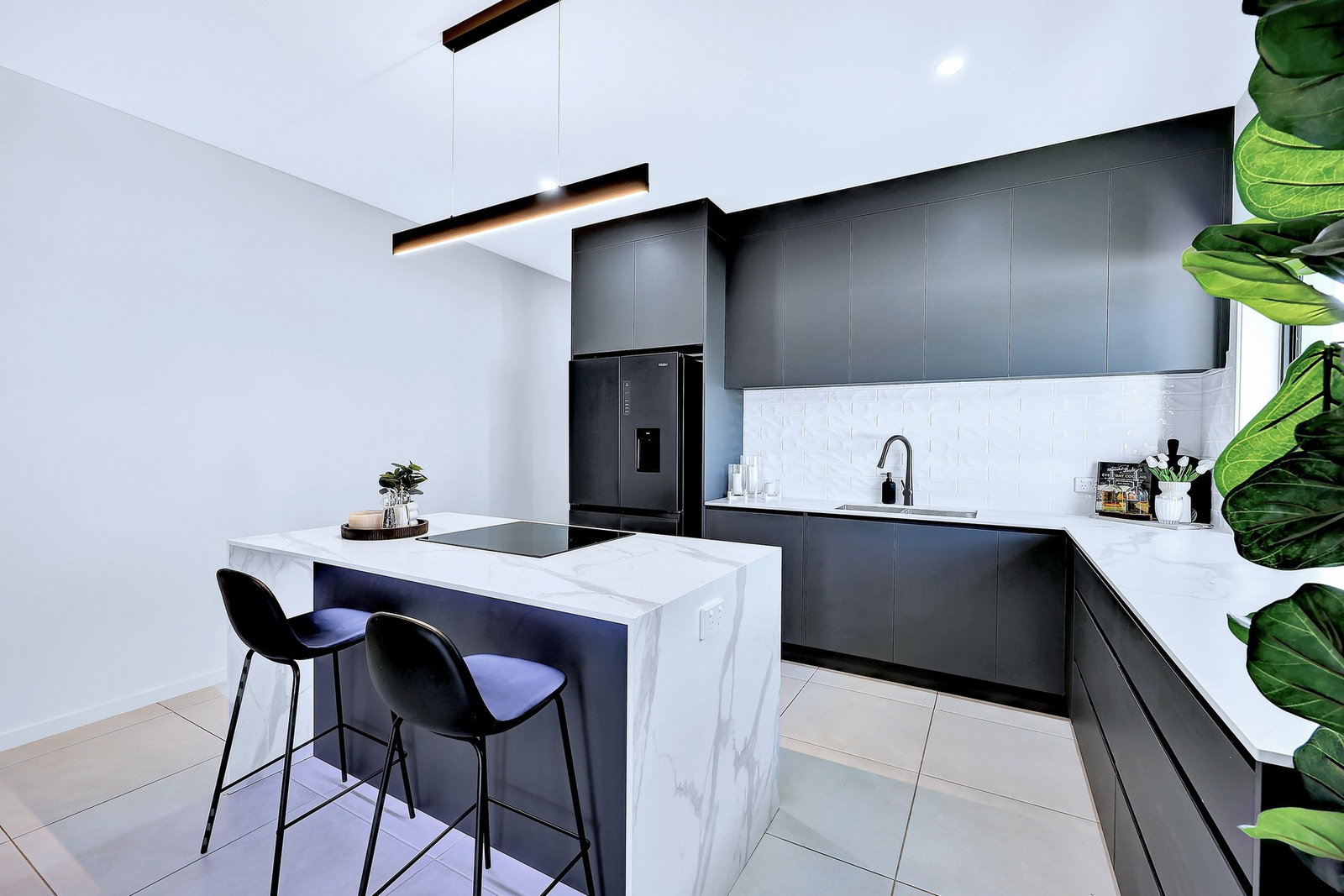 1 Stapleton Avenue, Innes Park  QLD  4670