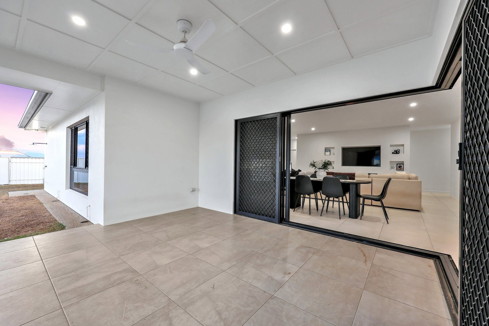 1 Stapleton Avenue, Innes Park  QLD  4670