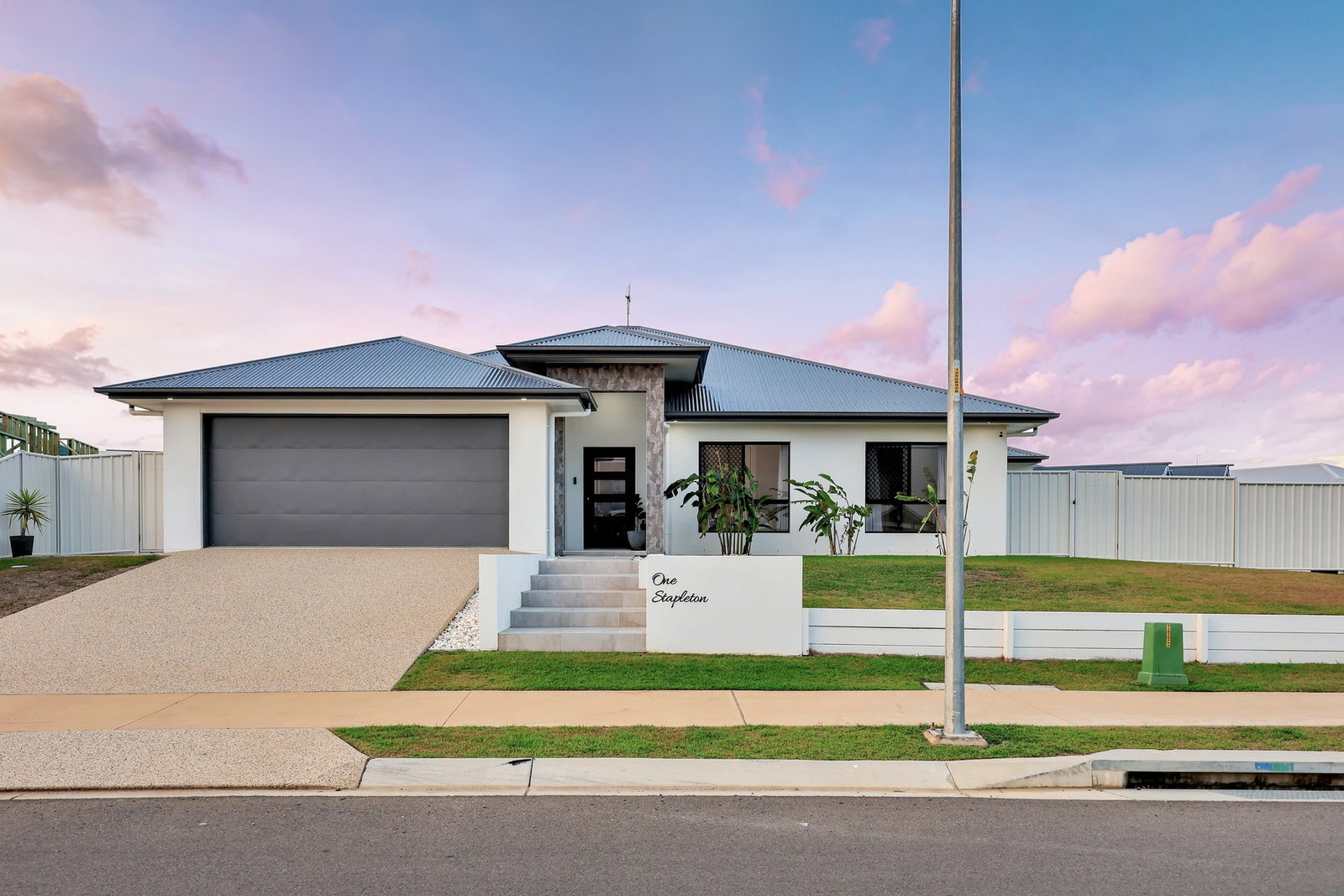 1 Stapleton Avenue, Innes Park  QLD  4670