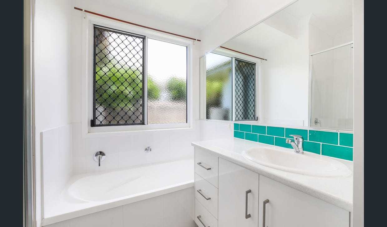 2 Munckton Court, Innes Park  QLD  4670