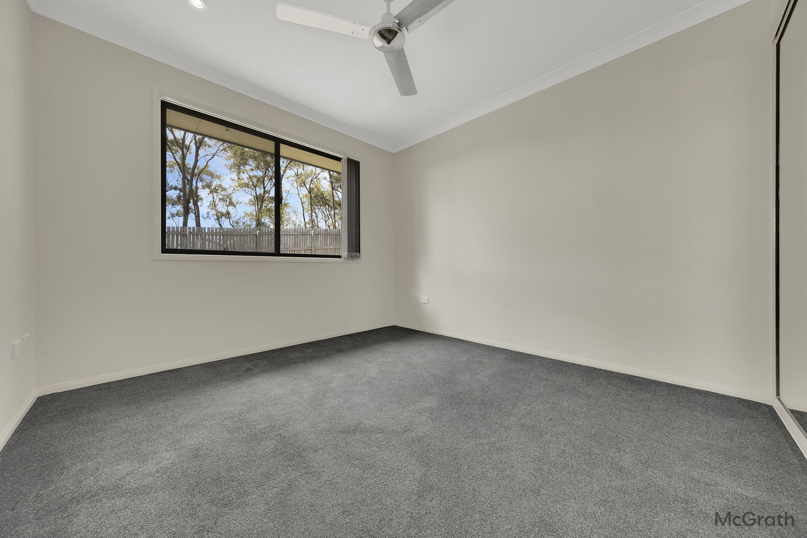 39 Liriope Drive, Kirkwood  QLD  4680