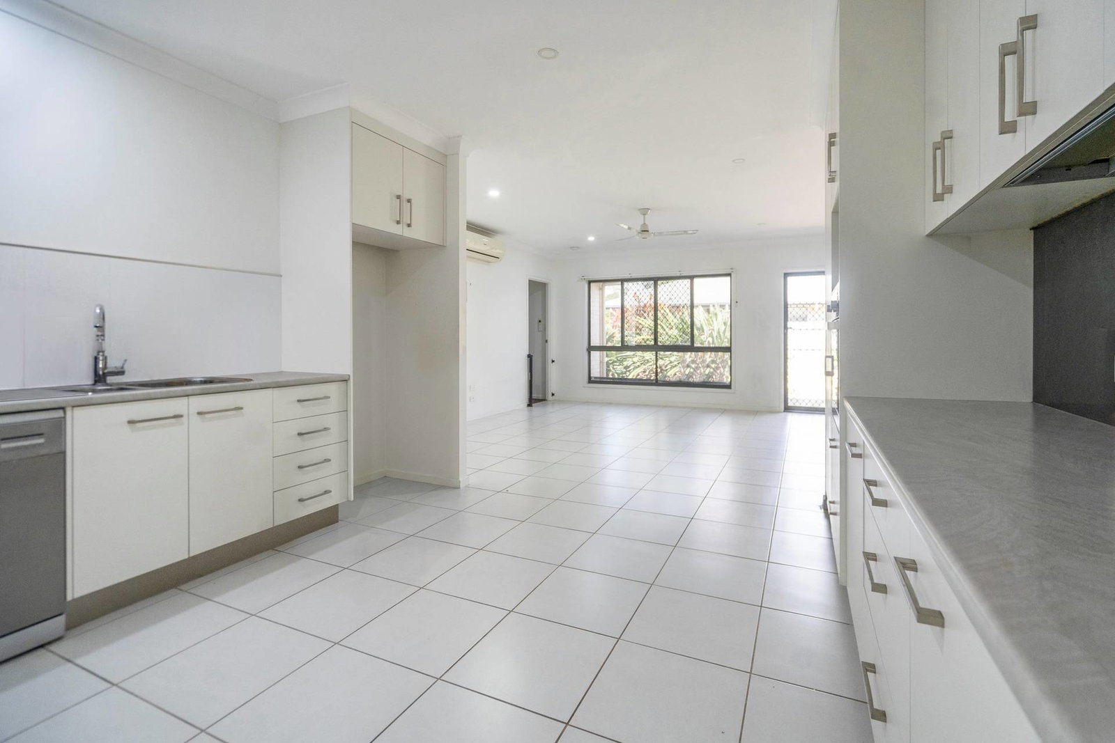 1/51 Telegraph Road, Bundaberg East  QLD  4670
