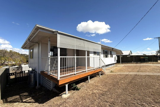 10 Aspland Street, Clinton  QLD  4680