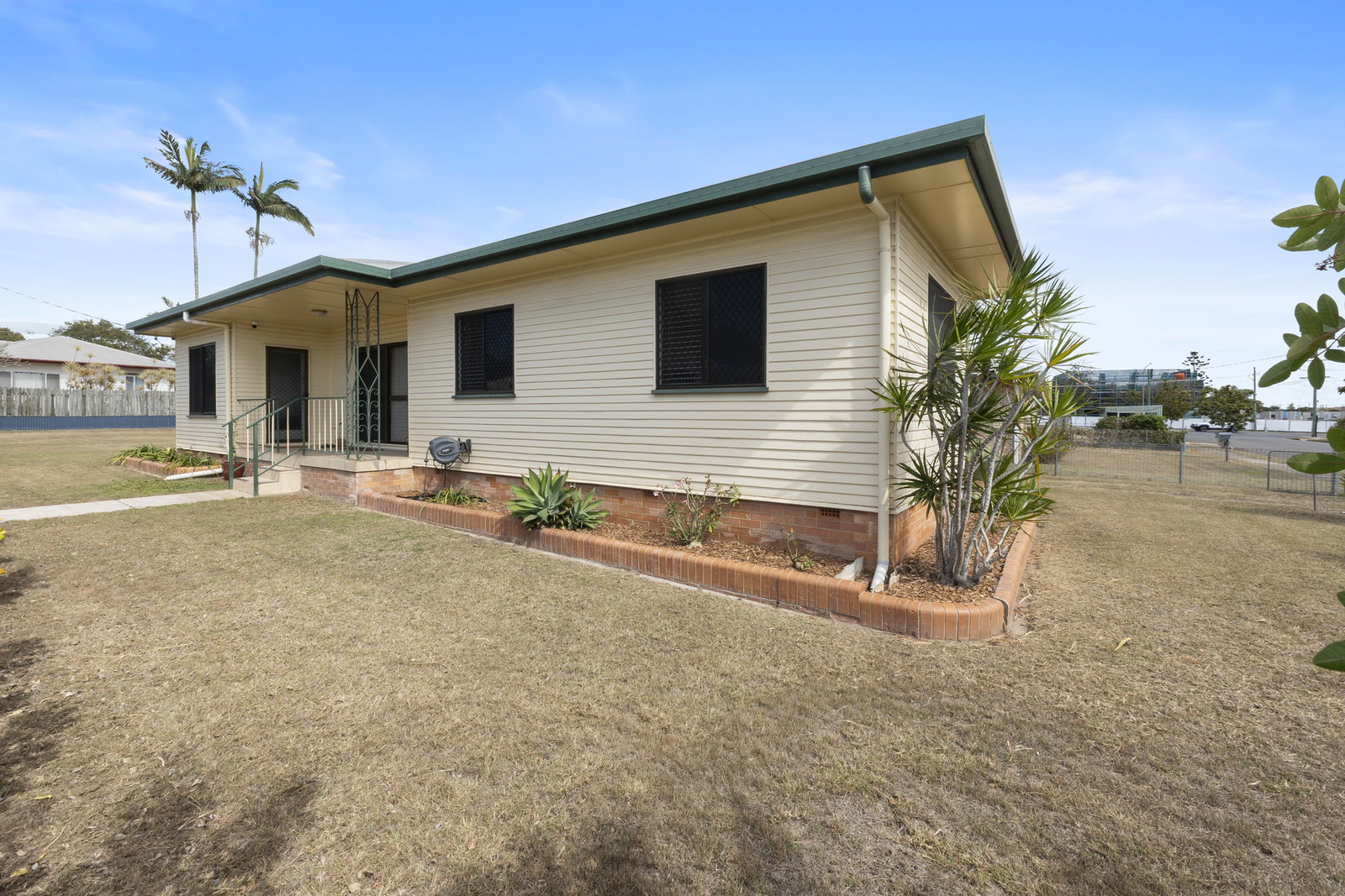 201 Targo Street, Walkervale  QLD  4670