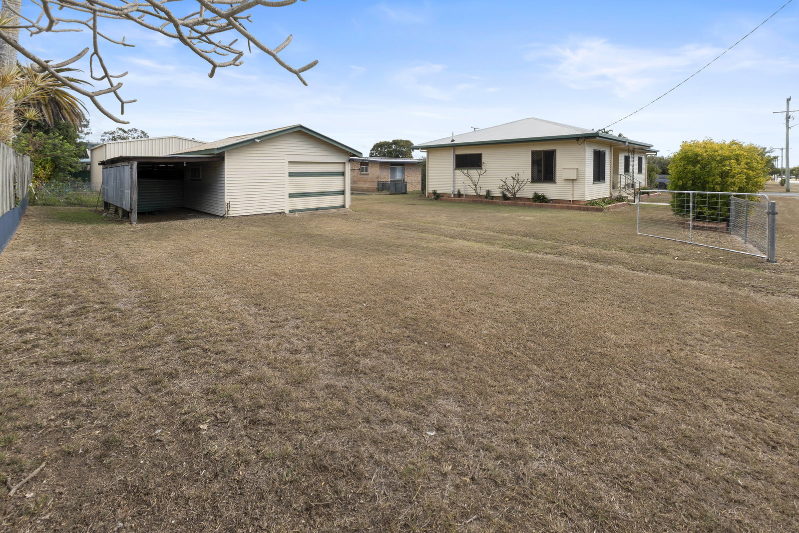 201 Targo Street, Walkervale  QLD  4670