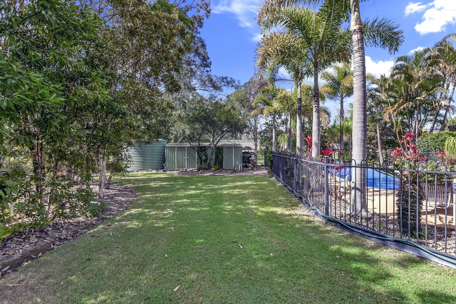 17 Madison Way, Tinana  QLD  4650