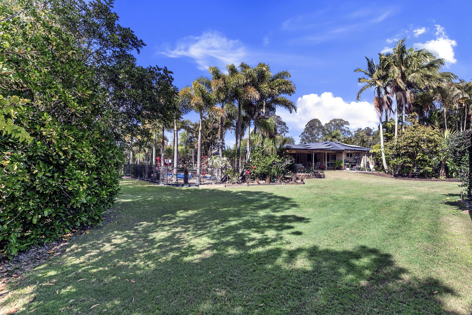 17 Madison Way, Tinana  QLD  4650