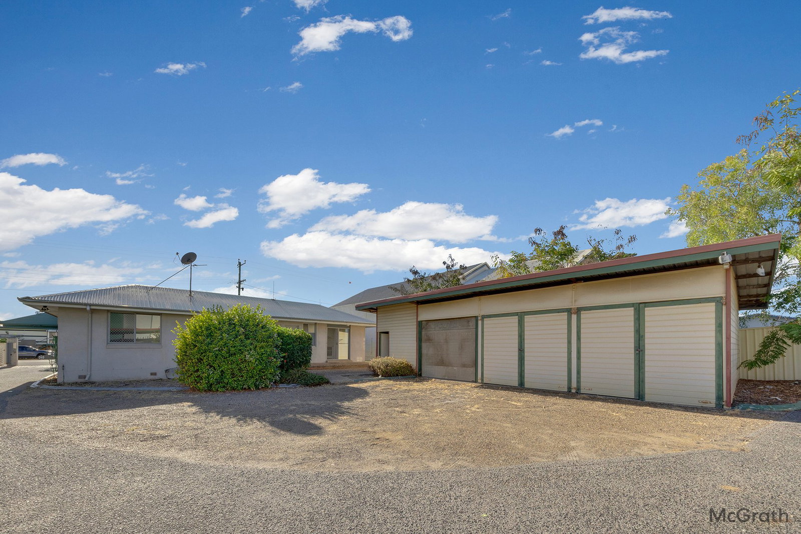 7 & 8/141 Auckland Street, Gladstone Central  QLD  4680