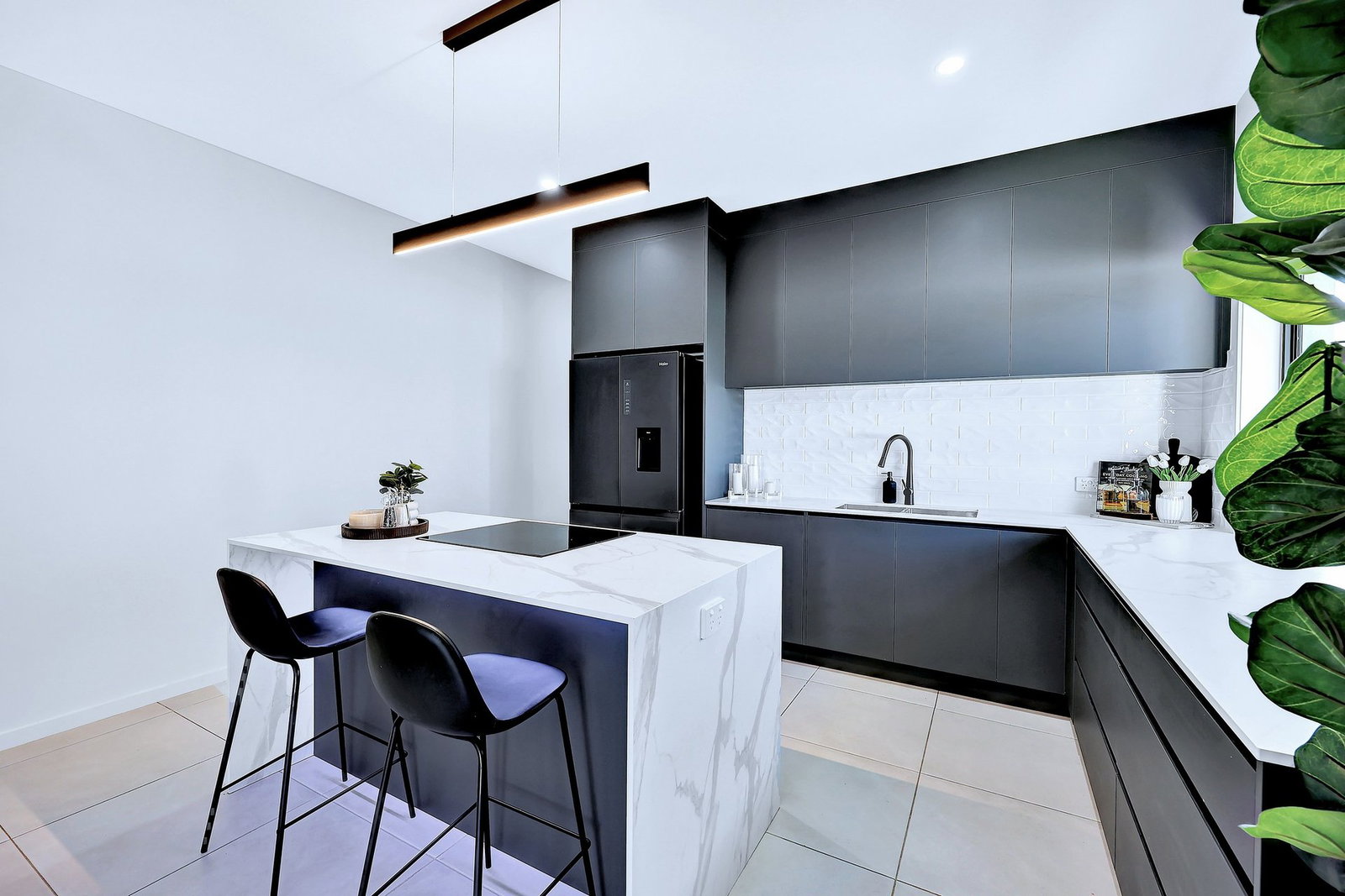 1 Stapleton Avenue, Innes Park  QLD  4670