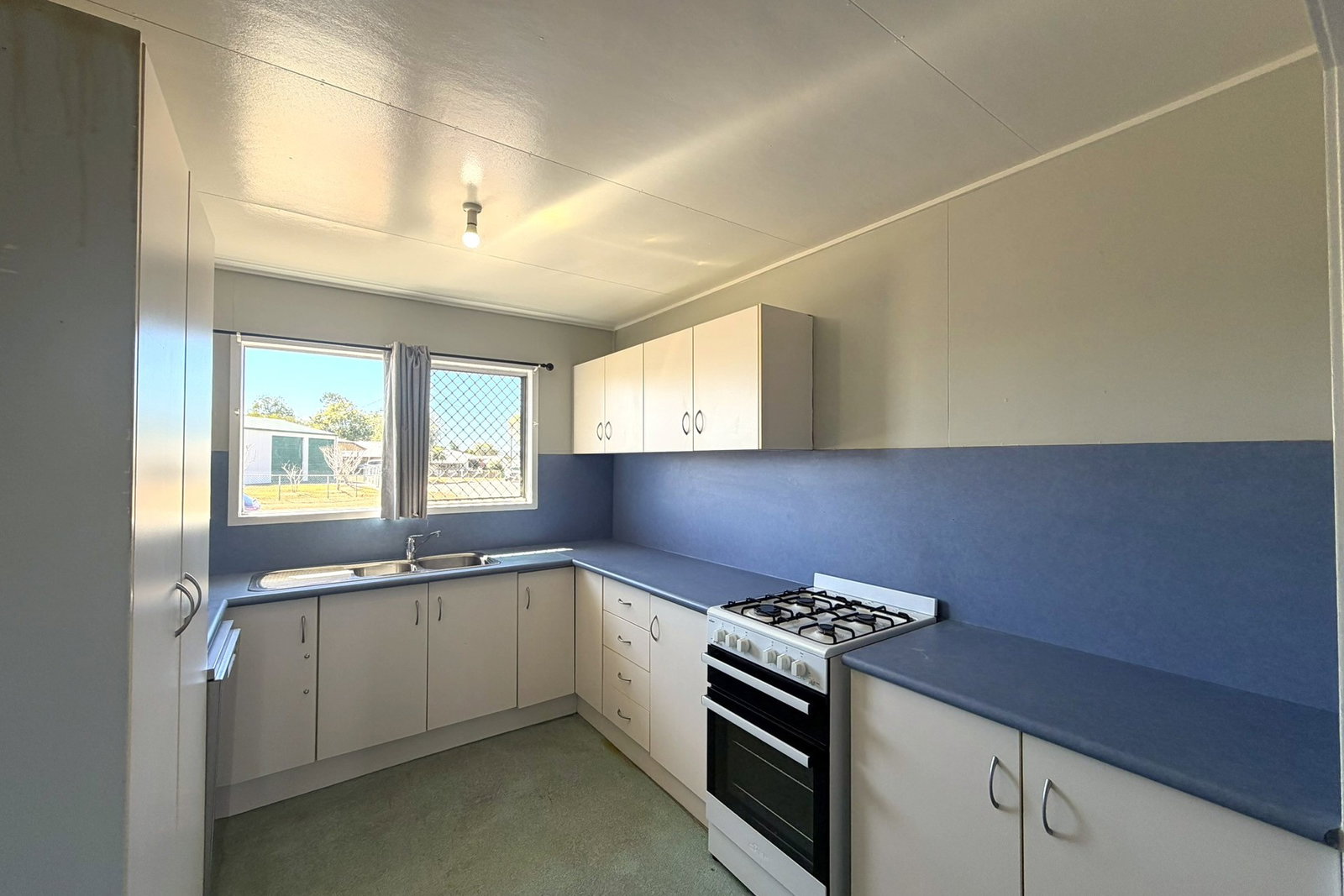 10 Aspland Street, Clinton  QLD  4680