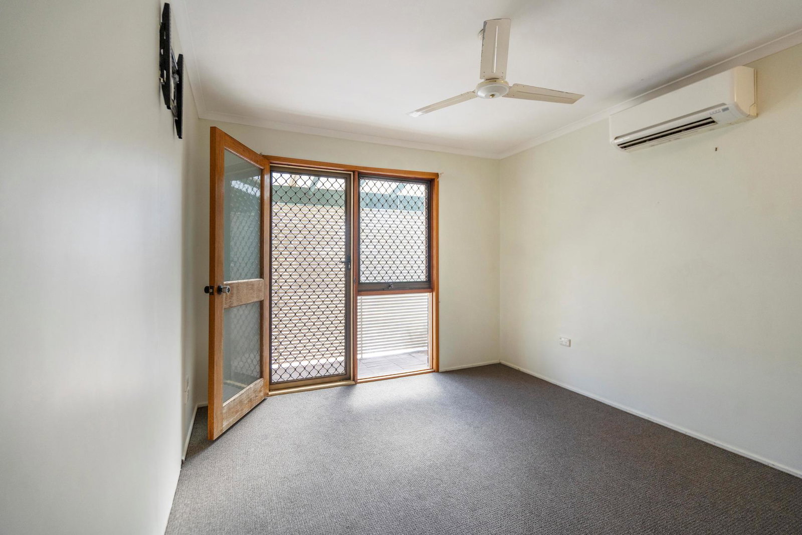 283 Fairymead Road, Bundaberg North  QLD  4670