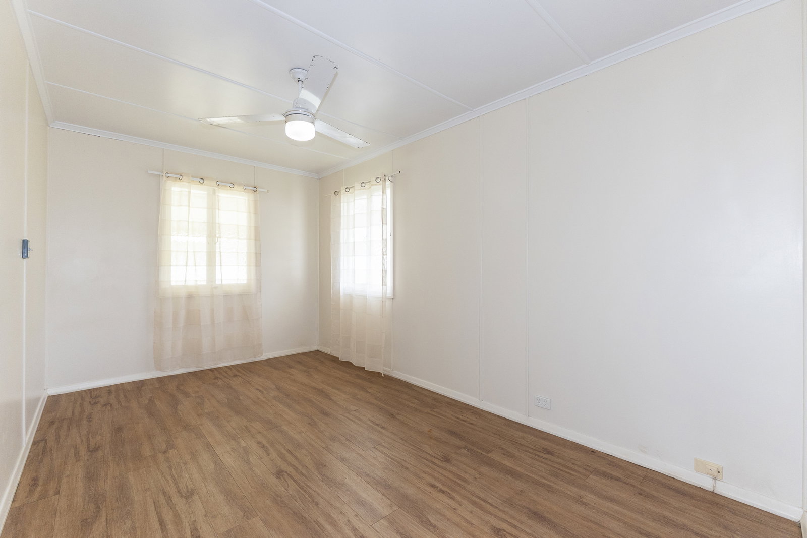14 Dunkirk Street, Svensson Heights  QLD  4670