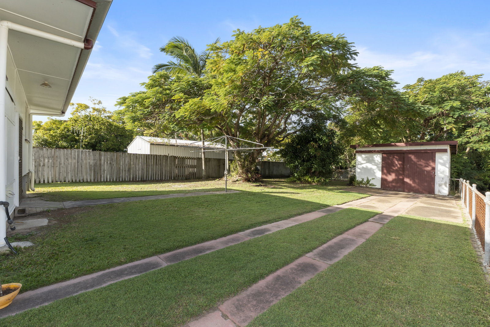 14 Dunkirk Street, Svensson Heights  QLD  4670