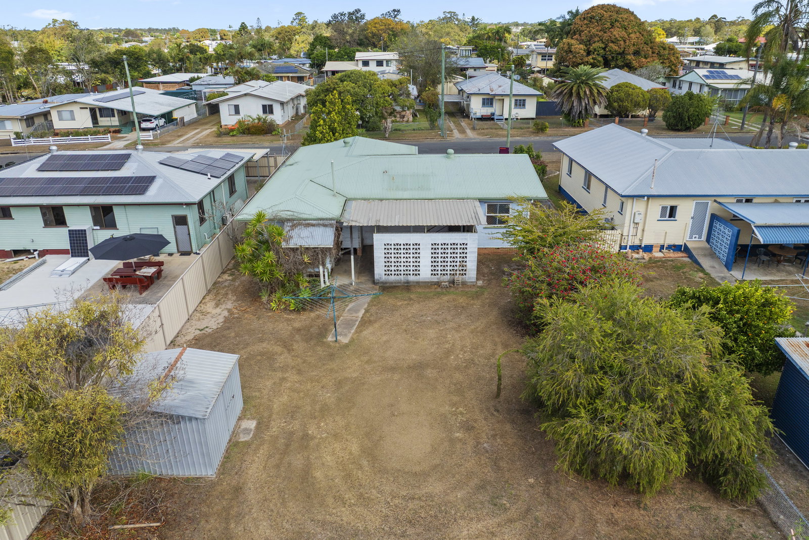 11 Barnes Street, Svensson Heights  QLD  4670