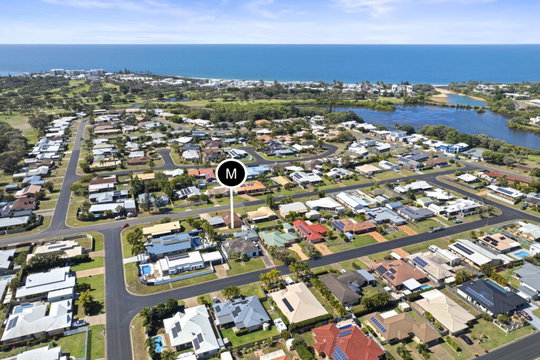 127 Davidson Street, Bargara  QLD  4670