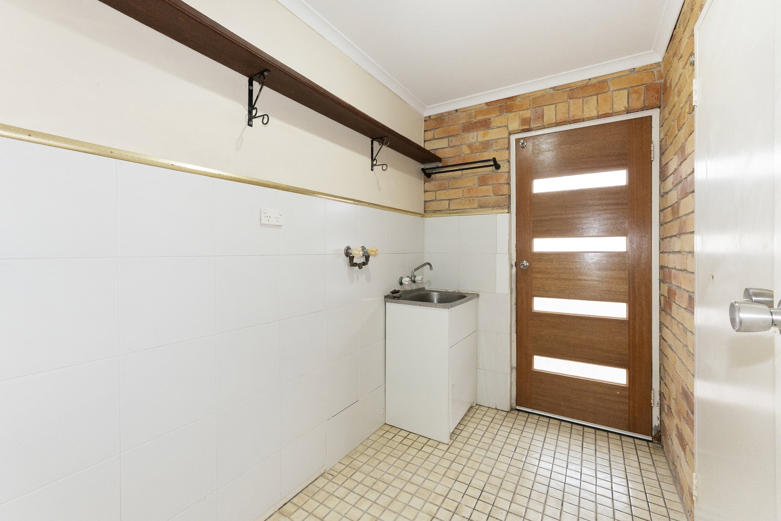 127 Davidson Street, Bargara  QLD  4670
