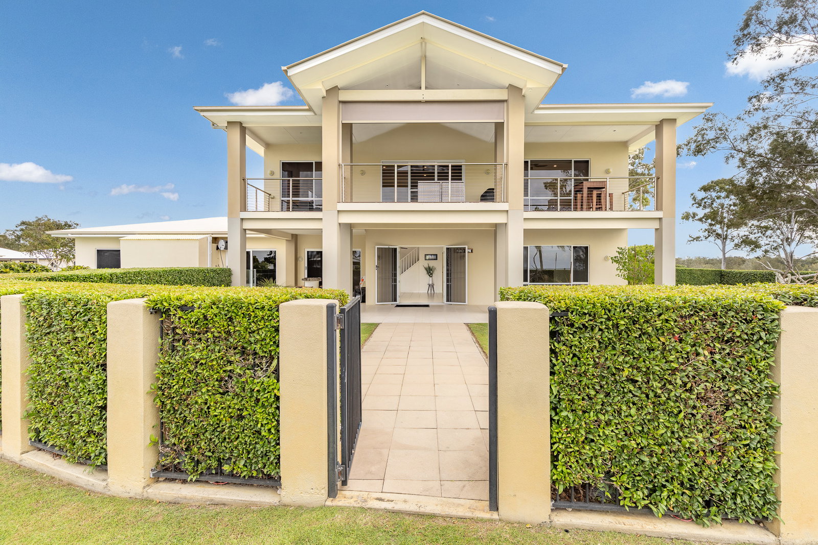 2 Volute Way, Burrum Heads  QLD  4659