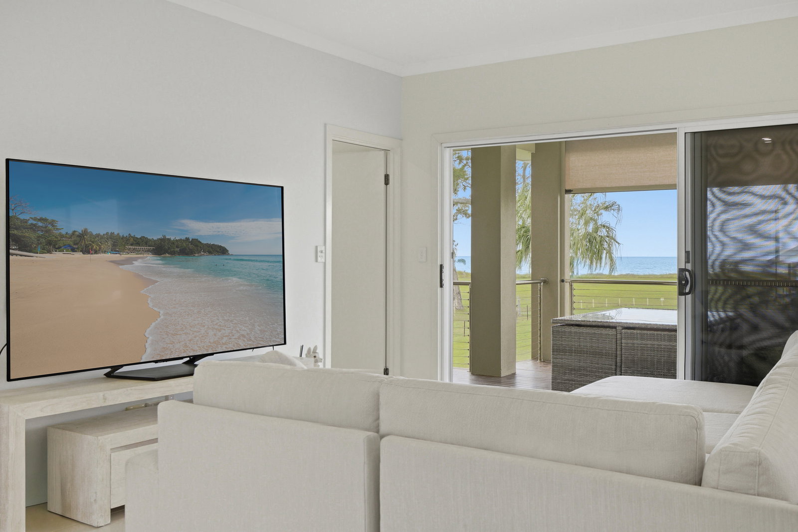 2 Volute Way, Burrum Heads  QLD  4659