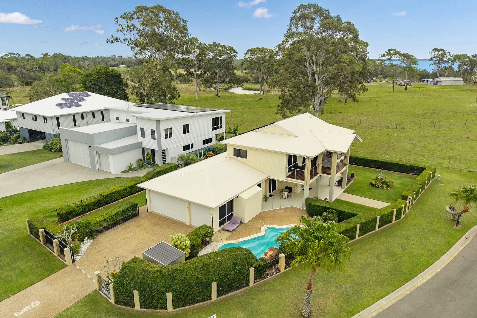 2 Volute Way, Burrum Heads  QLD  4659