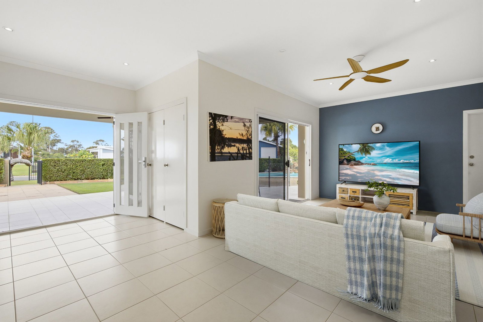 2 Volute Way, Burrum Heads  QLD  4659