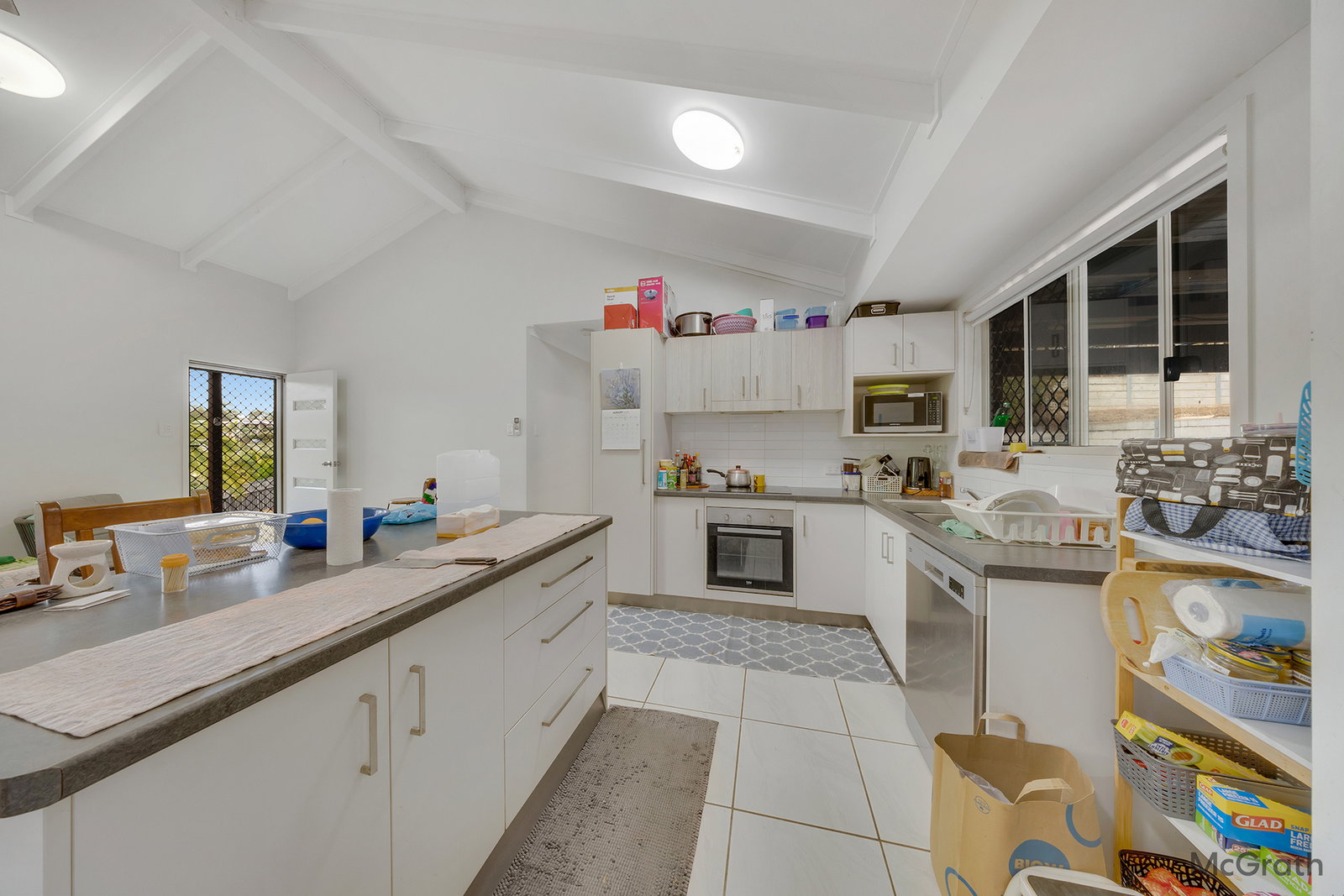 9 Hoskyn Court, Clinton  QLD  4680