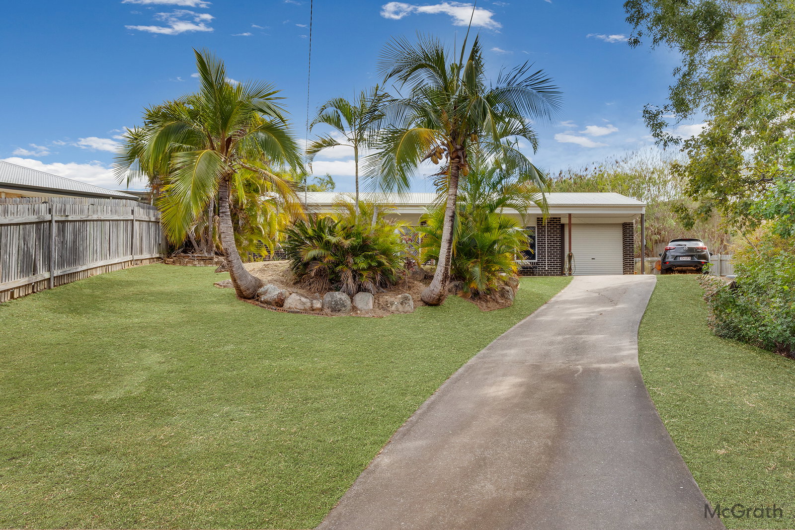 9 Hoskyn Court, Clinton  QLD  4680