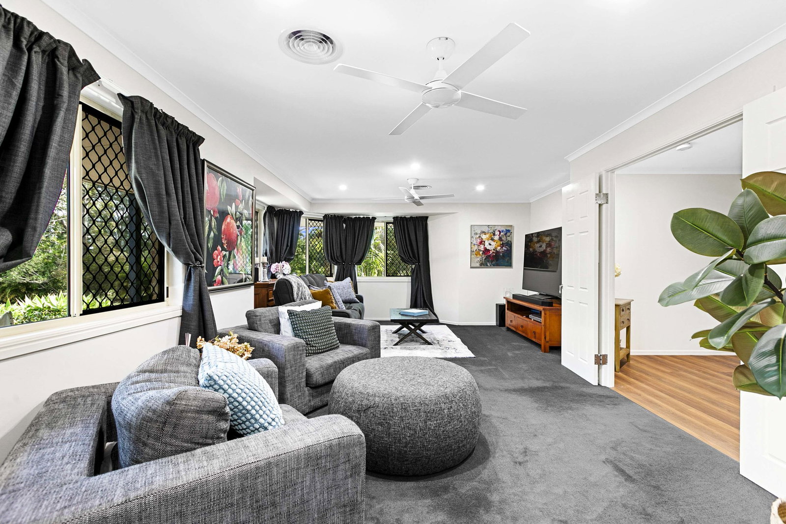 8 Barlow Street South, Maryborough West  QLD  4650